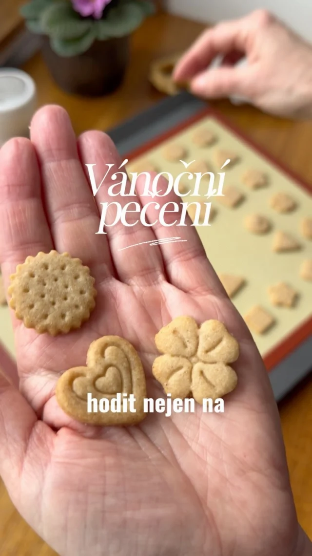 SLEVA 20% nejen na vánoční pečení 🎄 právě teď na e-shopu Tescoma ♥️ exkluzivně s kódem MISA20 🎄

▶️ Platnost 26. 10. - 1. 11. 2026.
▶️ Neplatí na akční zboží a dárkové poukazy. 
▶️ Nevztahuje se na rezervace zboží na prodejnách.
▶️ www.tescoma.cz

#vikendovepeceni #blogvikendovepeceni #pecemevtomspolu #spoluprace #pecemenavanoce